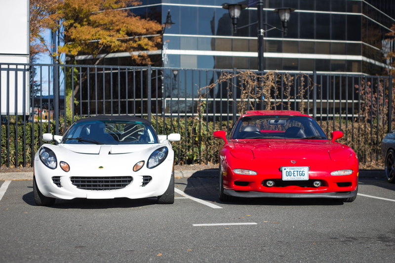 Illustration for article titled Here Is Your Gigantic Jalopnik Hurricane Relief Car Show Photo Gallery